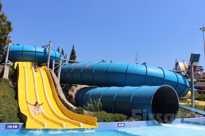 Bodrum Aquapark: 24 Rides, Wave Pools & Family Fun in Ortakent