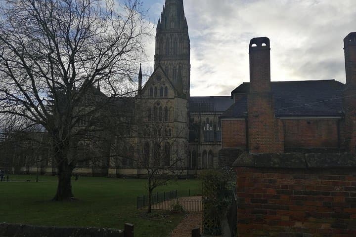 Heathrow to Stonehenge & Salisbury: Private Half-Day Tour with Hotel Pickup photo 1