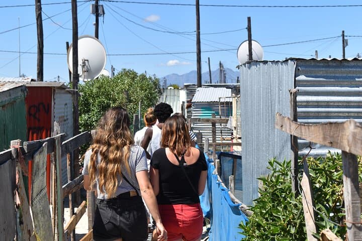 Langa Shack Maze Tour — Cape Town Township Walking Experience with Changemaker Hosts photo 2