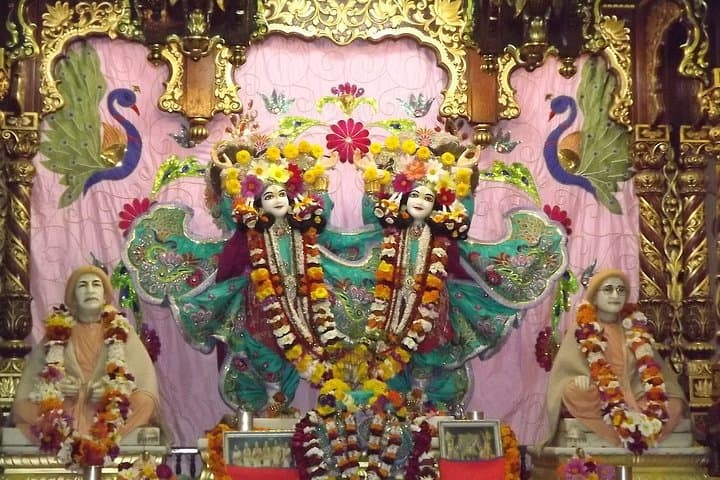 Day Trip to Vrindavan and Mathura from Delhi — Krishna Temples, Yamuna Ghats & Local Lunch photo 3
