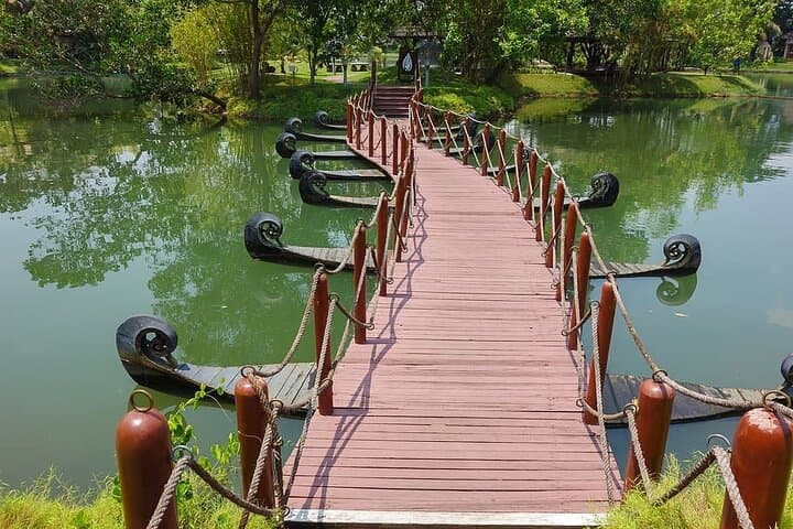 South India Discovery: 8-Day Kerala & Tamil Nadu Private Tour from Kochi to Chennai photo 2