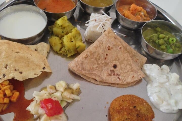 Pune Market Visit & Home Cooking Class: Hands-On Maharashtrian Cooking Experience photo 6