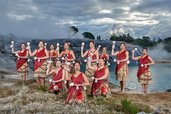 Auckland to Rotorua Private Day Tour: Te Puia Geothermal Valley & Māori Haka photo 5