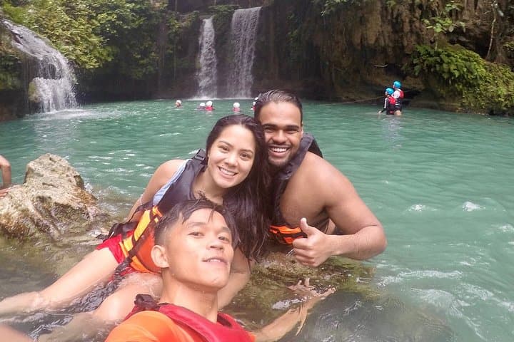 Kawasan Falls Canyoneering: Badian River Jumping, Slides & Local Lunch photo 5