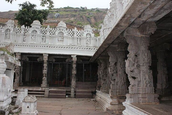 South Bangalore Biking Expedition: Sunrise Ride to Lalbagh, Temples & Food Street photo 4