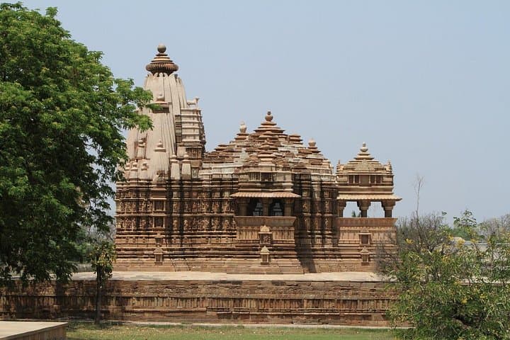 Khajuraho Day Trip from Jhansi: Private Curated Sightseeing of UNESCO Temples photo 1