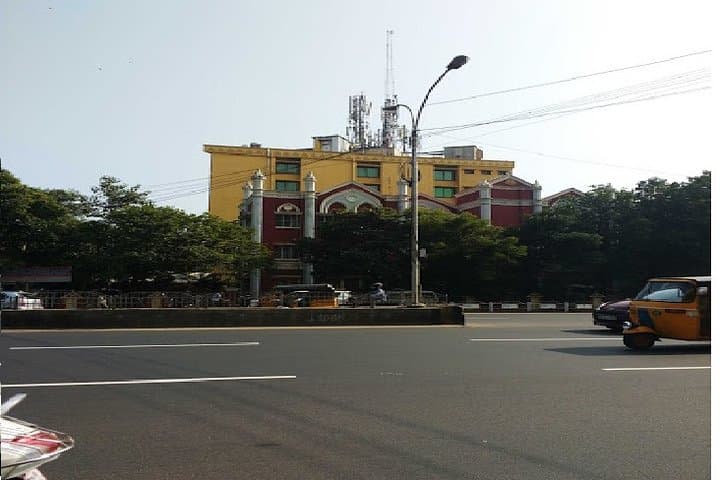 Discover Chennai's Bustling Streets: An Auto-Rickshaw Adventure photo 5