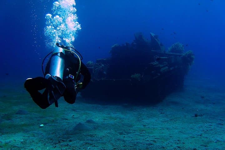 Intro Scuba Dive in Aqaba: Discover the Red Sea Coral Reefs