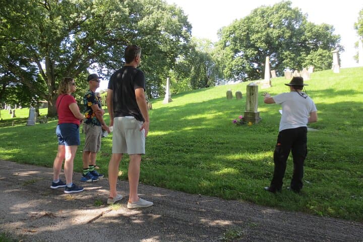 Cincinnati Wesleyan Cemetery Walking Tour — Historic Graves, Stories & Local Lore photo 4