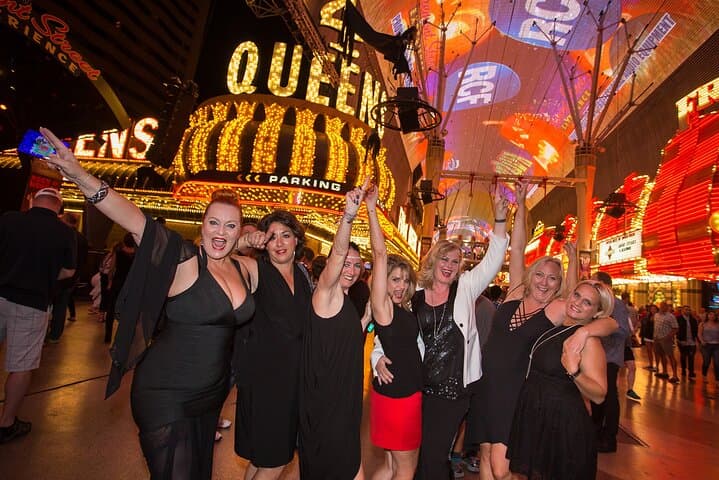 las-vegas-strip-suv-stretch-limo-photo-tour