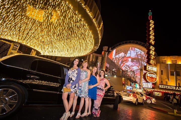 las-vegas-strip-suv-stretch-limo-photo-tour photo 4