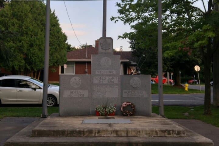 Westboro Ottawa Scavenger Hunt — Maplelawn, Winston Square & Local Secrets photo 2