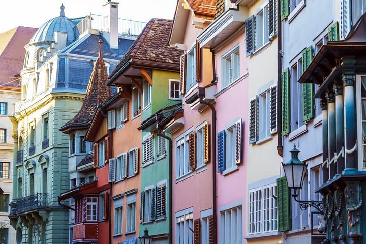Best of Zurich: Walking Tour, Felsenegg Cable Car & Lake Zurich Ferry photo 3
