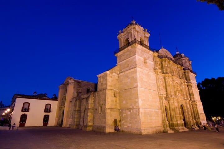13-Day Southeast Mexico Adventure: Puebla, Oaxaca, Chiapas, Merida & Cancun photo 2