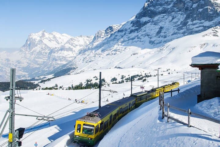 Explore Jungfraujoch: Switzerland’s Top of Europe Daytrip with Eiger Express Gondola
