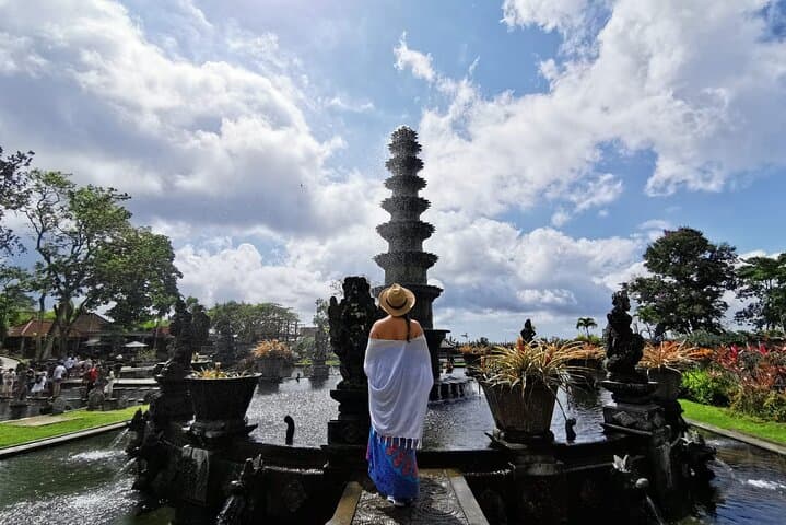 Bali Iconic Waterfall, Swing & Temple Private Tour — Lempuyang to Tegalalang photo 6