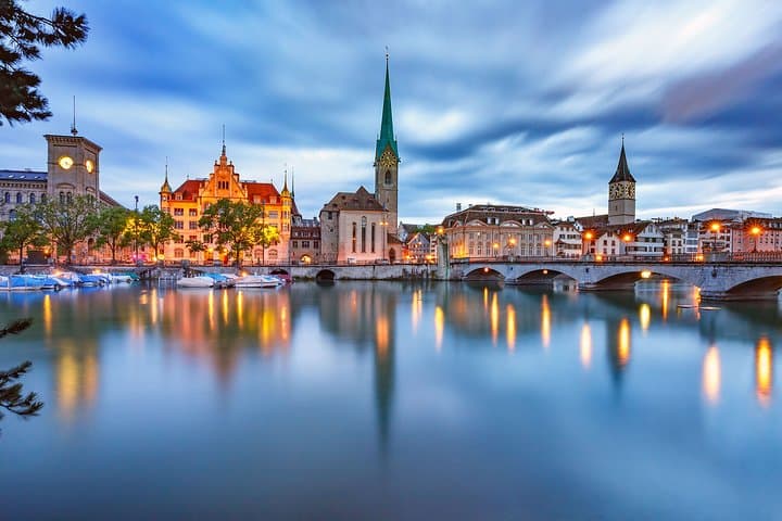 Zurich Full Discovery: Walking Tour, Lake Ferry & Felsenegg Cable Car photo 4