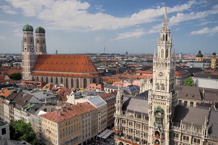 Munich Private Walking Tour: Top 5 Churches of Old Town photo 3
