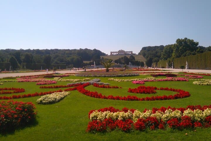 Full-Day Vienna Private Tour from Prague — Hofburg, Schönbrunn & St. Stephen's photo 6