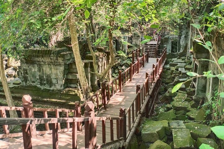 Beng Mealea & Kompong Khleang: Private One-Day Adventure from Siem Reap