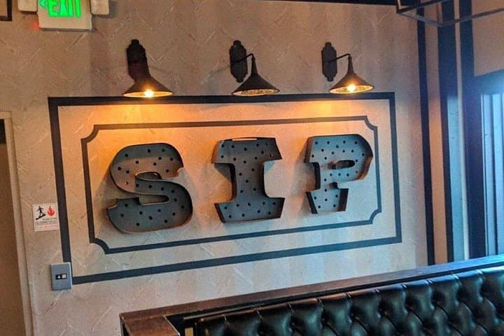 Greenville Bar Adventure Hunt: App-Led Scavenger Bar Crawl & Photo Challenges photo 4
