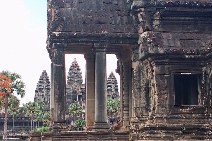 Six-Day Private Angkor Temple Immersion from Siem Reap photo 4