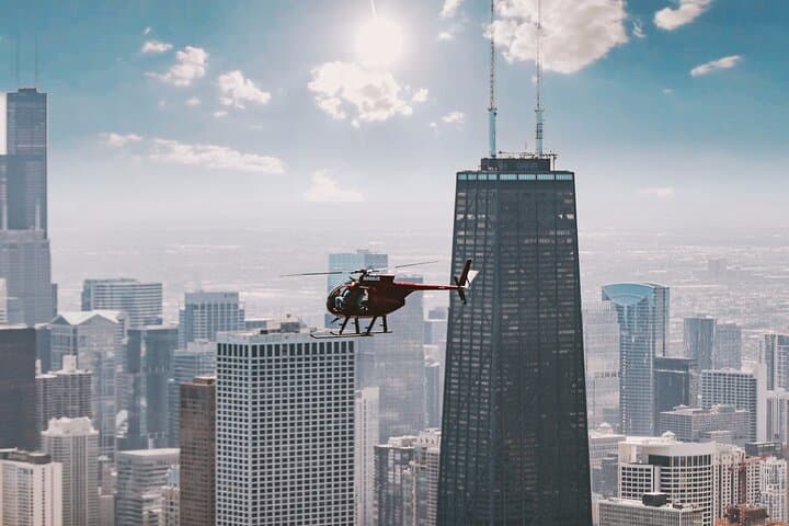 Chicago Skyline Helicopter Tour — Private 45-Minute Aerial Flight from Schaumburg photo 2