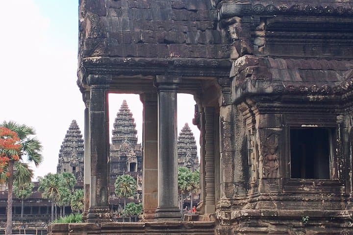 private-3-day-angkor-wat-jungle-temple-tour-siem-reap photo 4