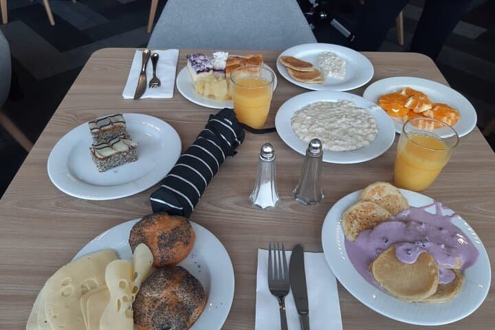 Private Prague Food Tour: 13 Tastings and Local Beer Experience photo 4