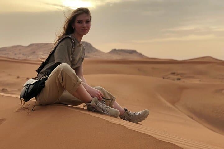 Dubai Red Dunes Desert Safari — Private Evening with Dune Bashing, BBQ & Cultural Shows photo 2