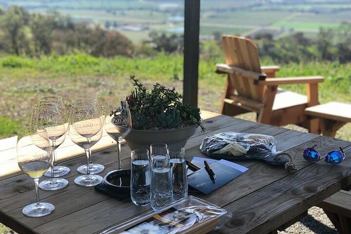 Luxury 8-Hour Napa Valley Wine Tour — Custom Itinerary & Chauffeur photo 4