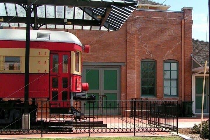 Epic Scavenger Hunt in Plano: Best of Downtown Texas Adventure photo 2