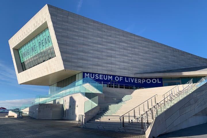 Beatles Walking Tour Liverpool: 2-Hour Guided Beatlemania Walk photo 4