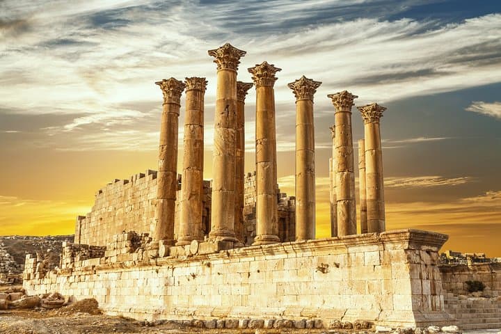 Jerash and Dead Sea Private Day Trip from Amman: Roman Ruins & Floating Experience photo 3
