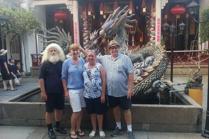 Evening in Hoi An: Walking the Old Town and Sunset Cruise on the Thu Bon River photo 6