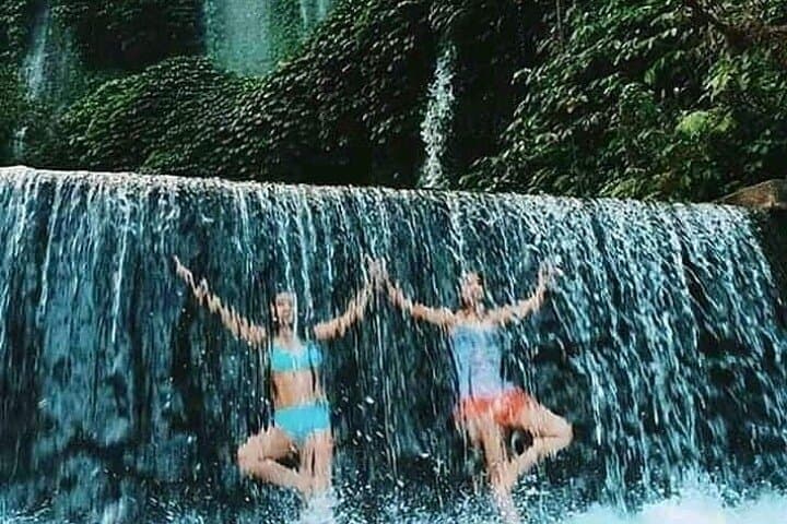 Benang Stokel & Kelambu Waterfall and Sasak Traditional Village Tour, Central Lombok photo 5