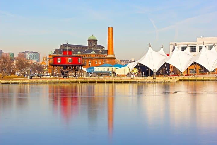 Baltimore Inner Harbor Scavenger Hunt: Self-Guided App Adventure photo 3