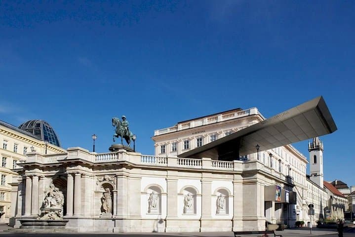 Vienna Scavenger Hunt — Innere Stadt Self-Guided Adventure photo 4
