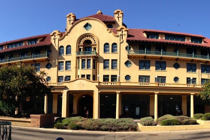 Stockton Scavenger Hunt: Waterfront Adventure & Bob Hope Theater Quest photo 3