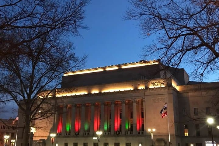 St Louis Scavenger Hunt: Explore Downtown West with Lets Roam photo 6