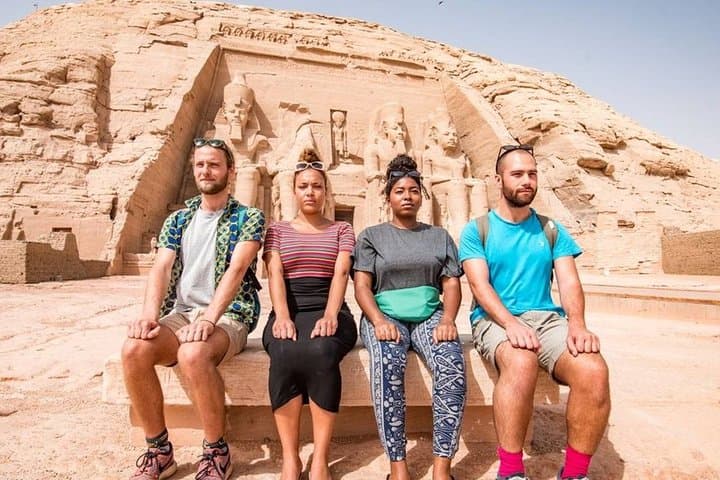 Luxor to Abu Simbel Overnight Tour: Ramses II, Philae & Aswan Dams