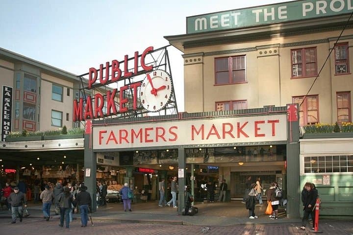 Seattle By The Sound: Self-Guided Scavenger Hunt Along the Waterfront and Downtown