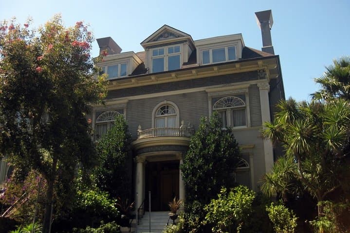 Haight-Ashbury & Golden Gate Park Self-Guided Scavenger Hunt in San Francisco photo 5