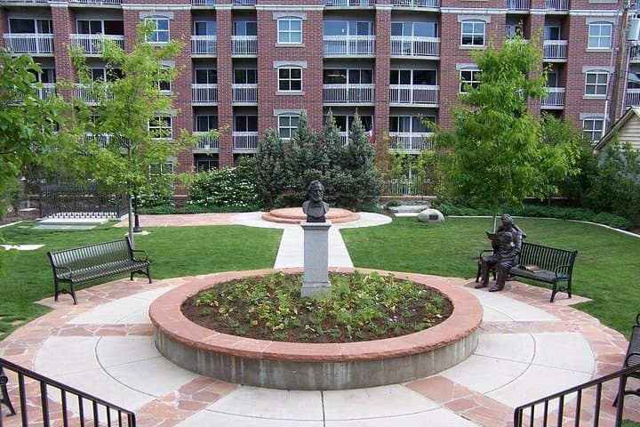 Salt Lake's Settlers Scavenger Hunt — Self-Guided Photo Adventure in Downtown SLC photo 2