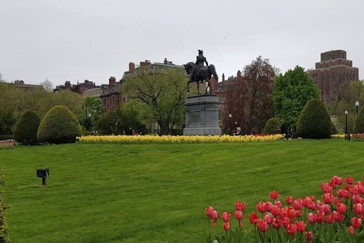 Self-Guided Boston Scavenger Hunt: Parks, Art & Theater District Challenge photo 4