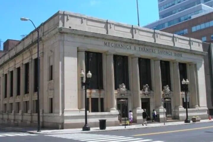 Bridgeport Scavenger Hunt: Self-Guided Urban Adventure in Connecticut photo 3