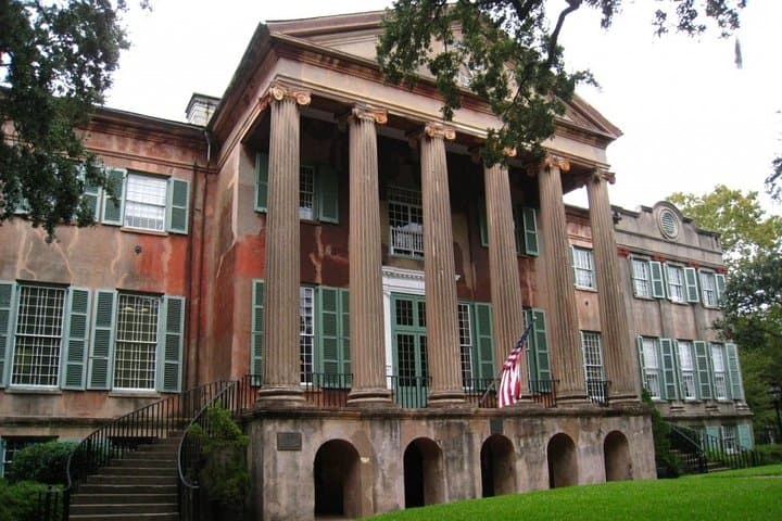 Charleston Scavenger Hunt: Castles, Cannons & College Campus Adventure photo 3