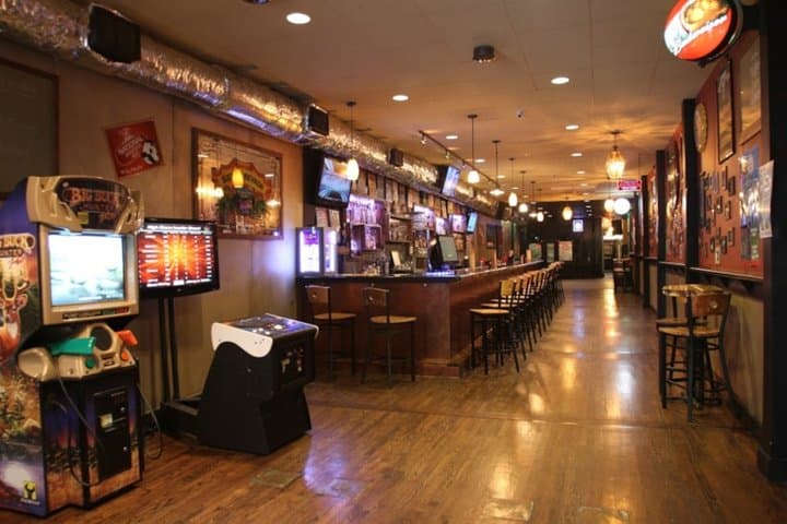 Uptown Charlotte Bar Hunt: App-Led Scavenger Pub Crawl photo 5
