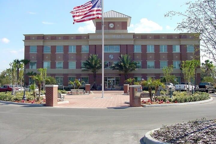 Plant City Scavenger Hunt — Explore the Strawberry Capital in 2 Hours photo 2