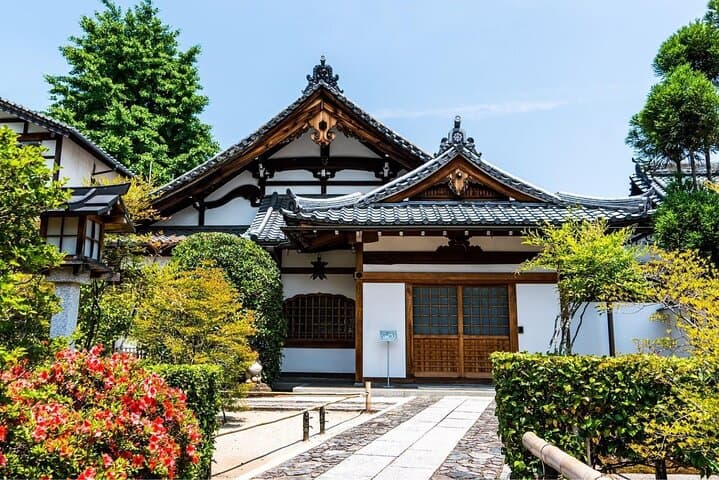 Private Arashiyama Walking Tour: Bamboo Grove & Personalized Kyoto Guide photo 5